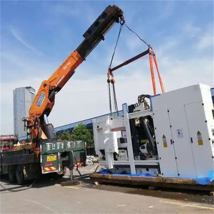 兴隆华侨农场附近小吊车联系方式|8-16吨|本地及时服务